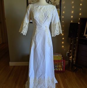 Spectacular 1960s Alfred Angelo by Edythe Vincent